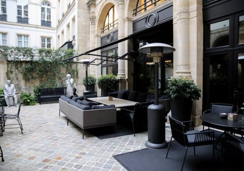 Banne Opera Parallélogramme restaurant - Roussel Stores